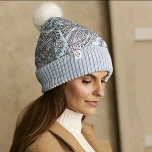 NWT Vera Bradley Quilted Pom Beanie Winter Hat